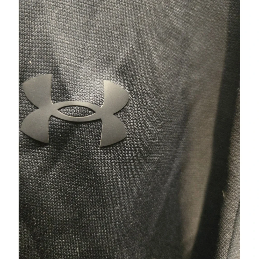 Under Armour‎ Pullover Half Zip Long Sleeve Athletic Shirt Black Medium